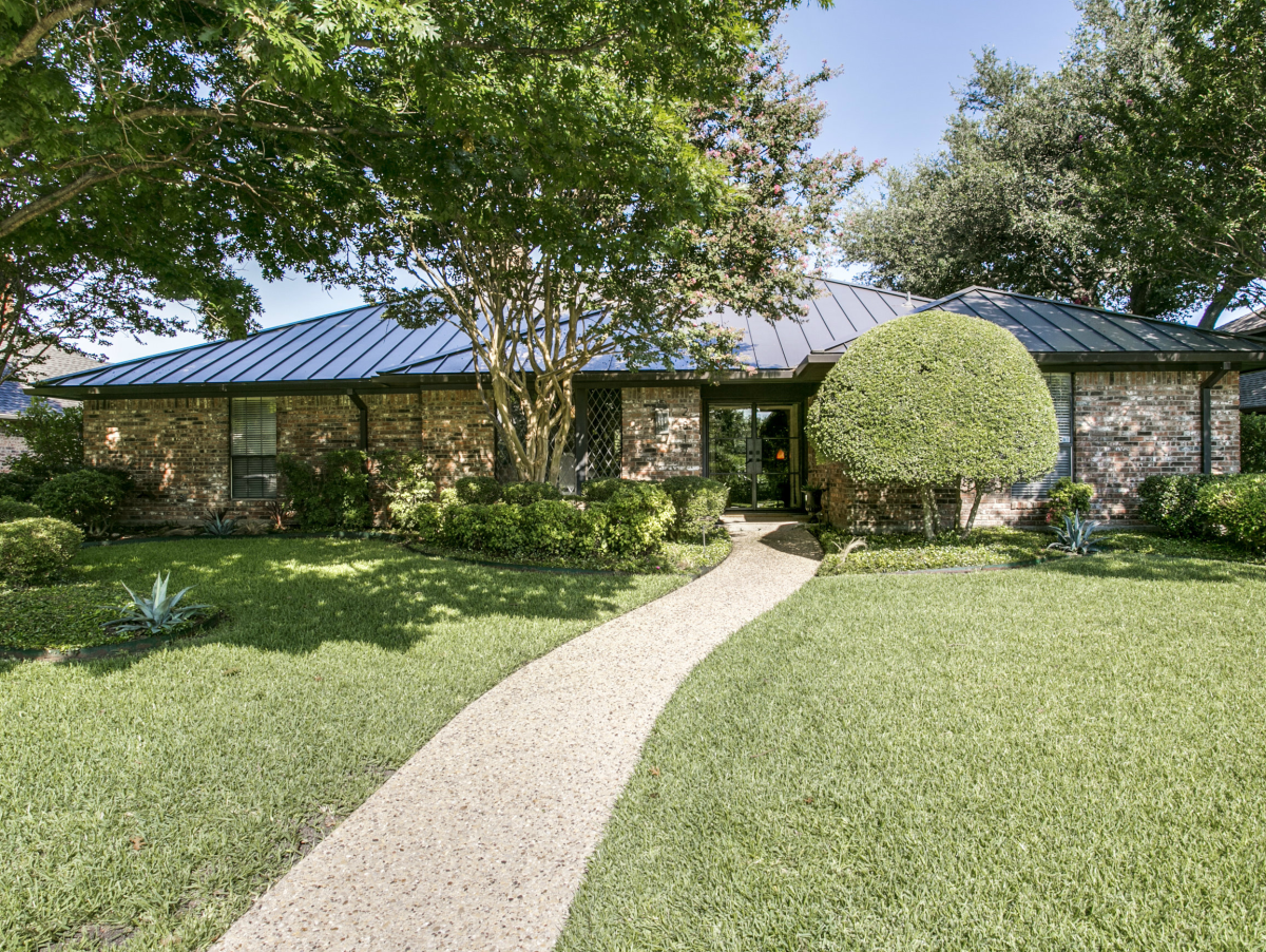 2817 Chatsworth Ln