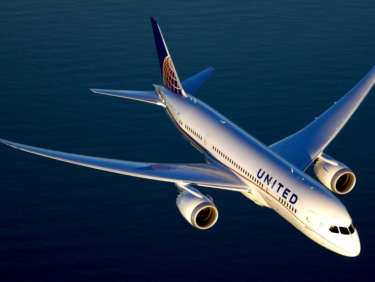 United Airlines Boeing 787 Dreamliner, September 2017