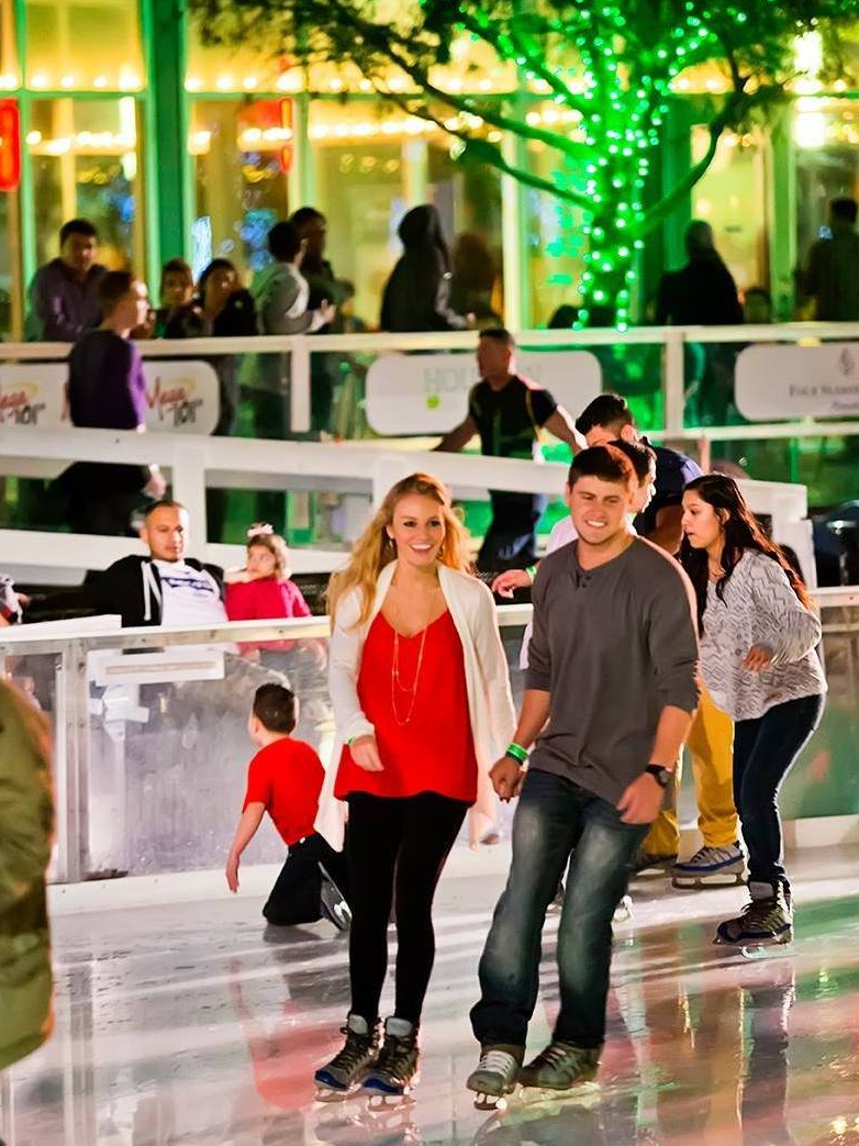 Houston, The Ice at Discovery Green, November 2017