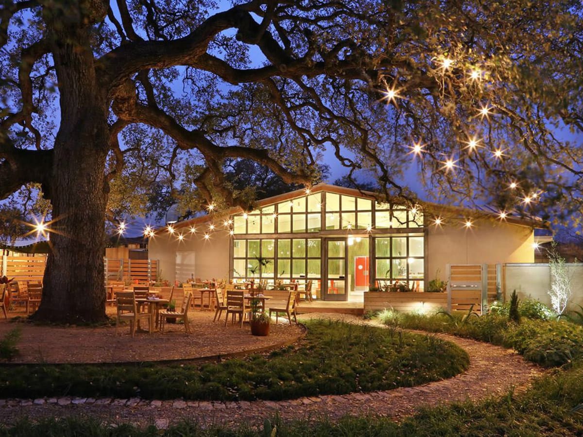 Vinaigrette Austin patio