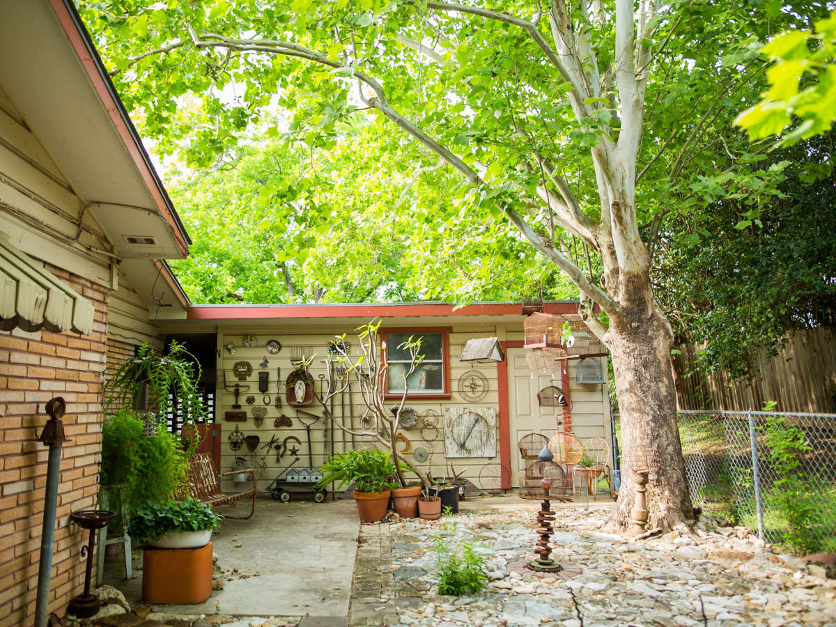 Austin Weird Homes Tour 2017 Barbara's Bird Cage