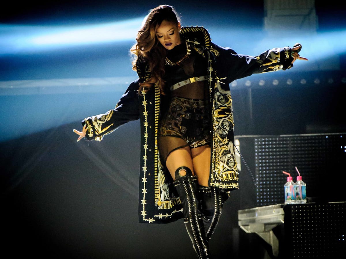 Haute show: Rihanna dresses up in bondage for tour - CultureMap Houston1200 x 900