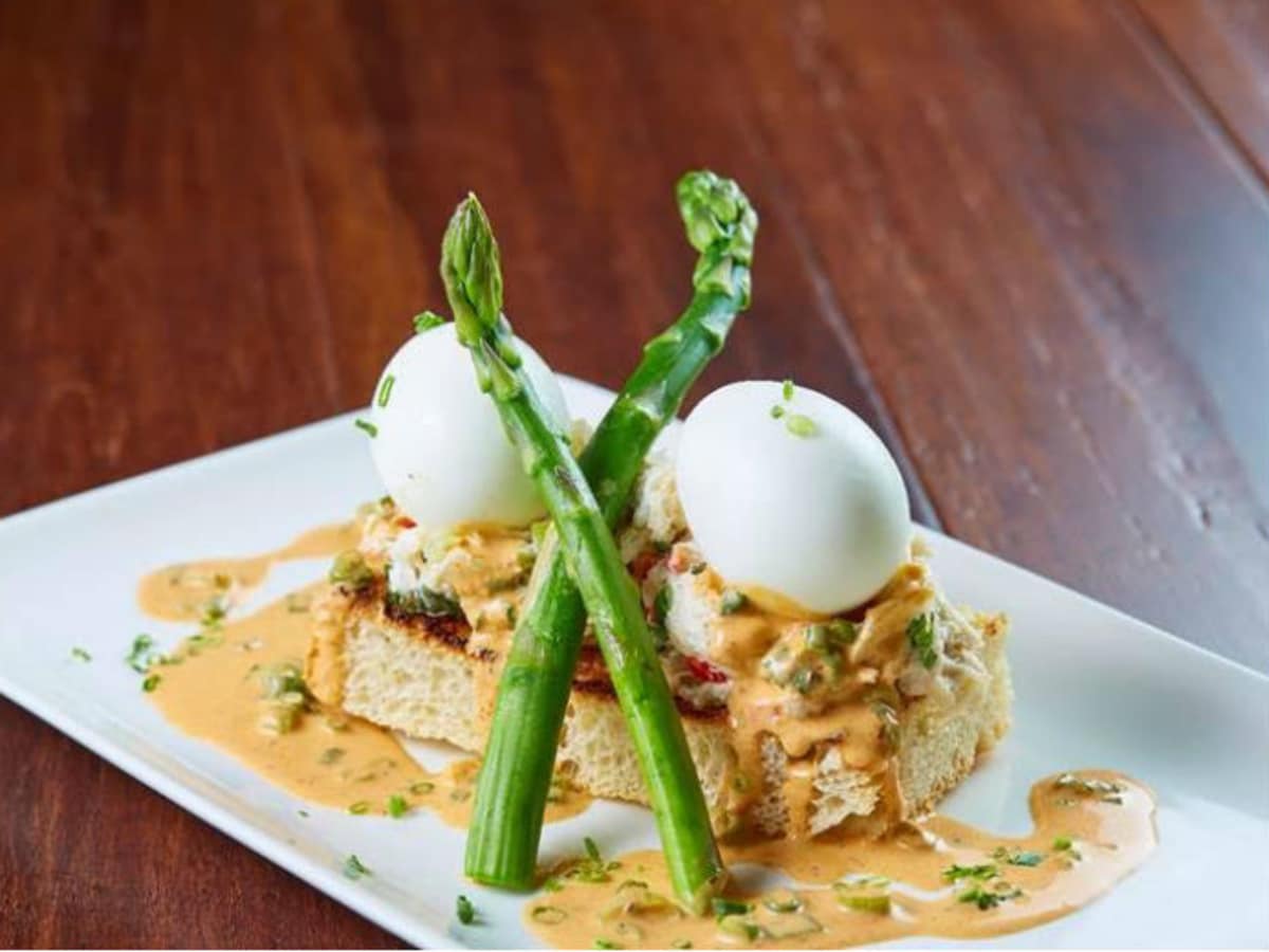 These Dallas Restaurants Are Ready To Serve 2018 Easter Brunch Del Frisco S Grille Brunch