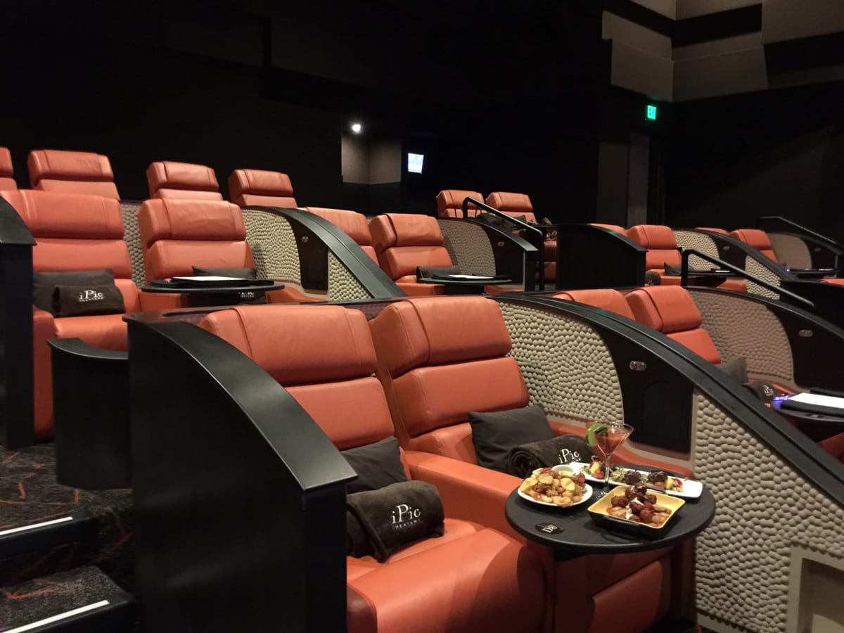 The Best Movie Theaters In Houston Amenities Now Abound