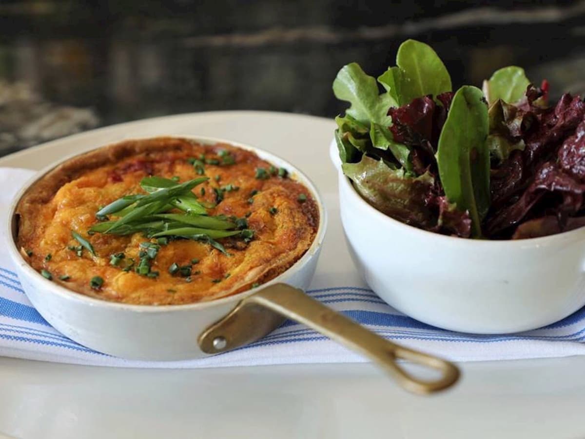 Maison Pucha Bistro quiche du jour brunch