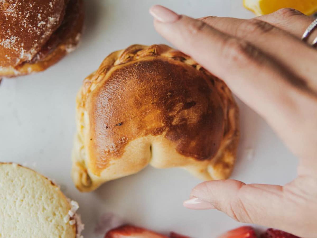 Cafe Nenai ATX empanada