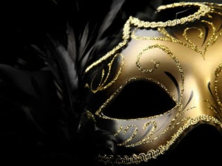 Texas Humane Heroes presents Diamonds in the Ruff