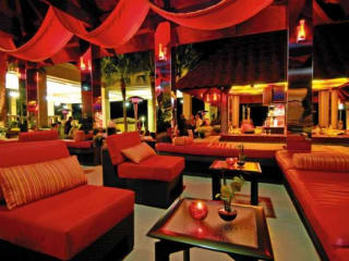 H2o Ultra Lounge