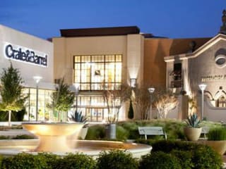 The Shops at Willow Bend