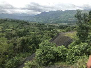 A Journey to the Amber Mines of Chiapas Presentation