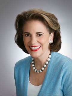 Lois Stark