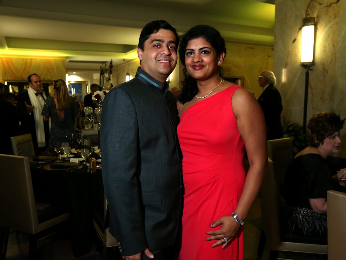 Vivek and Ishwaria Subbiah at the Ars Lyrica "Roaring Twenties" Gala
