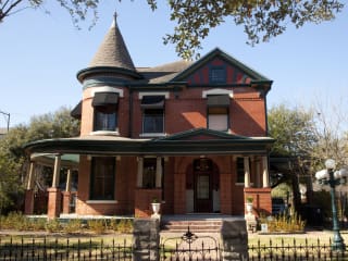 2015 Houston Heights Association Spring Home & Garden Tour: Candlelight Dinner and Silent Auction