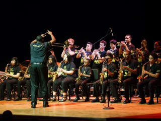 Bubbha Thomas Holiday Jazz Concert