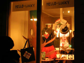 Places-Shopping-Hello Lucky
