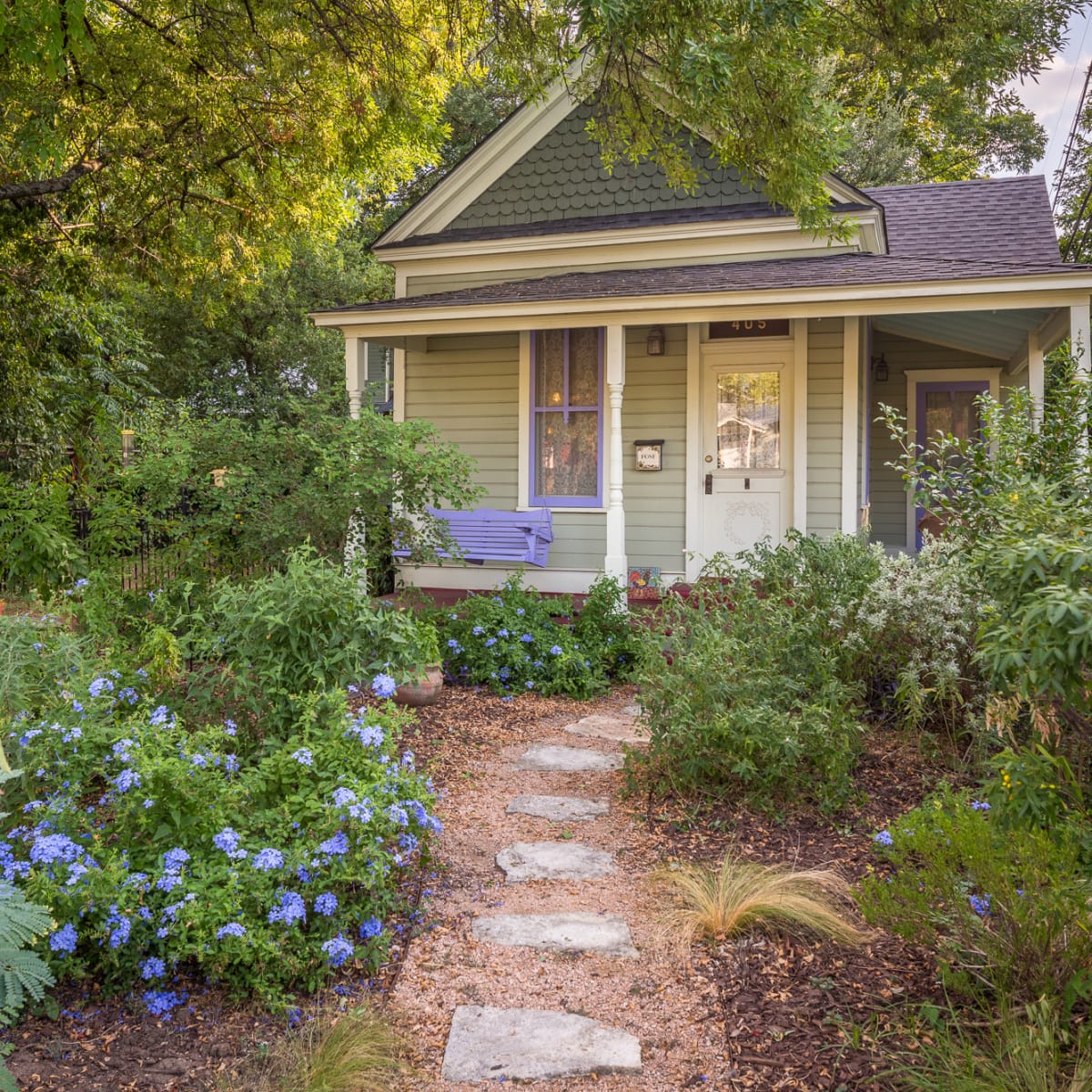 Inside the tiny and unique abodes from the Hyde Park Homes Tour
