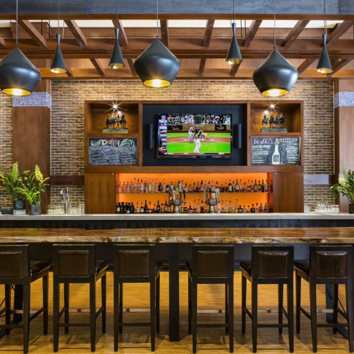 Liberty Tavern Austin bar 2015