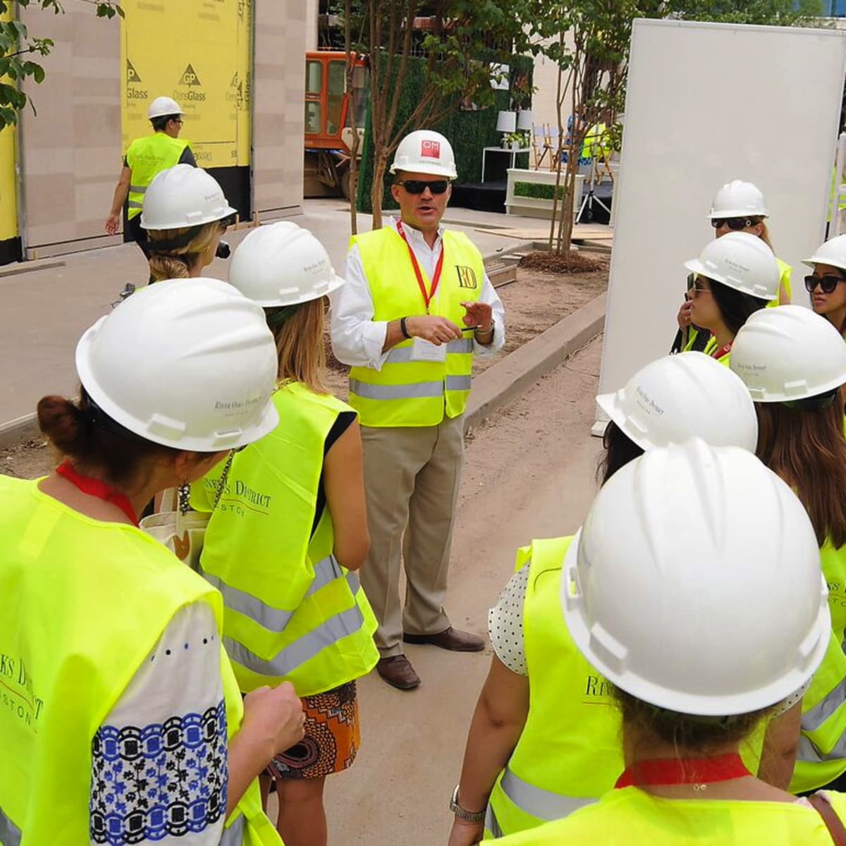 River Oaks District Promises Luxe Shopping And Boulevard