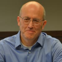 Dr. Alex Alvarez