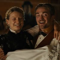 Mia Wasikowska and Robert Pattinson in Damsel
