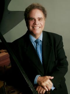 Jeffrey Siegel