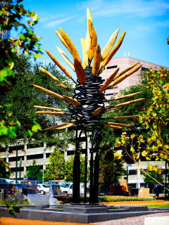 News_Market Square Park_James Surls_sculpture