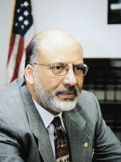 Delphian Distinguished Speaker Series presents Laurence Payne