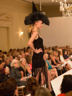 KidneyTexas, Inc. presents The Runway Report Transforming Lives 2017 Luncheon and Fashion Show