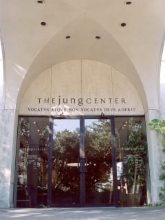 Map-Unique-The Jung Center-exterior