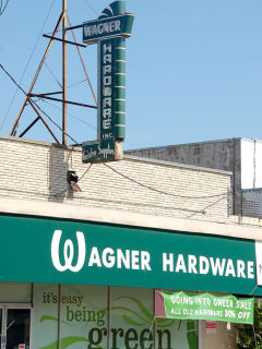 Places-Shopping-Wagner Hardware/New Living