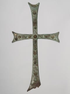 Fine European Furniture and Decorative Arts