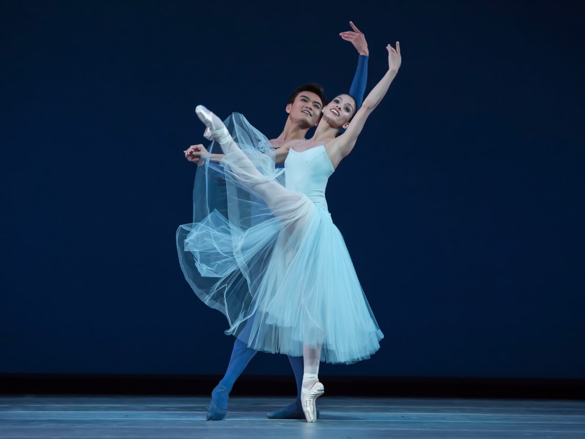 Houston Ballet Serenade, Karina Gonzalez and Chun Wai Chan