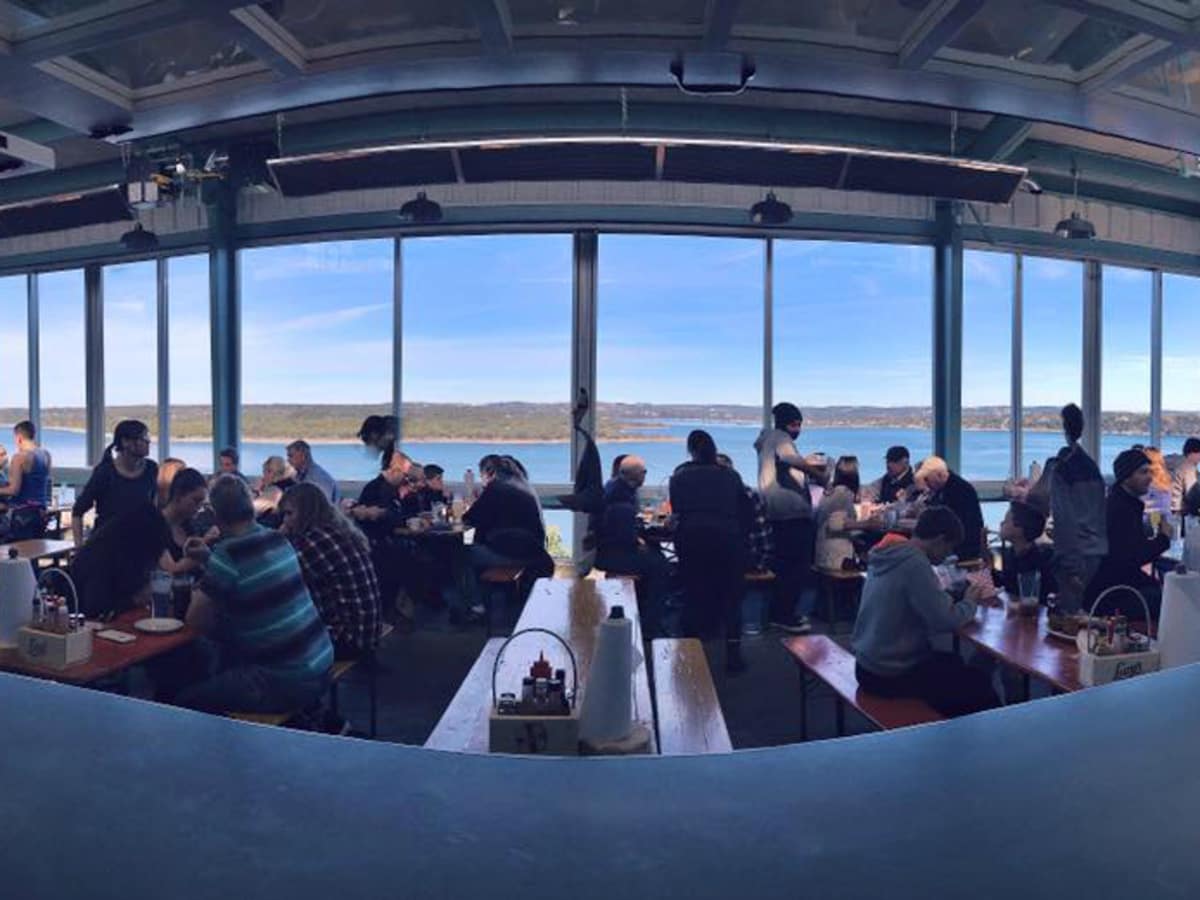 Lucy's Fried Chicken Lake Travis views interior seating