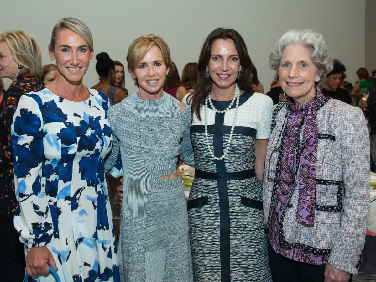 Courtney Lanier Sarofim, Martha Long, Ailya Stude, Beth Robertson at Oscar de la Renta fashion show at MFAH