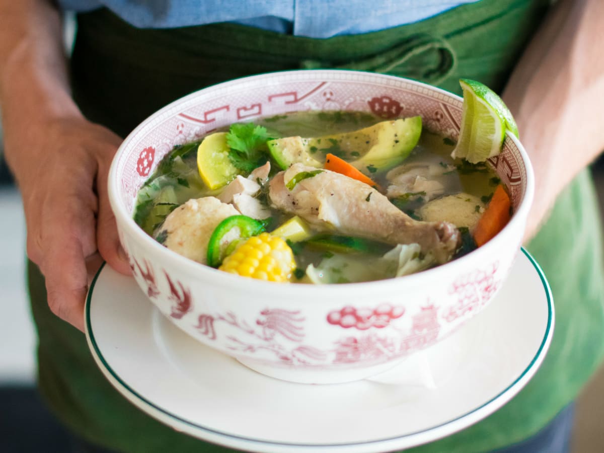 Junes Matzo Ball Caldo