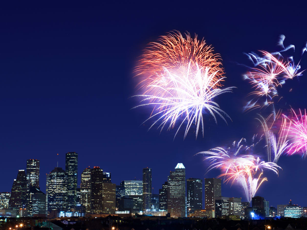 The ultimate list of 4th of July fireworks shows in Houston and beyond