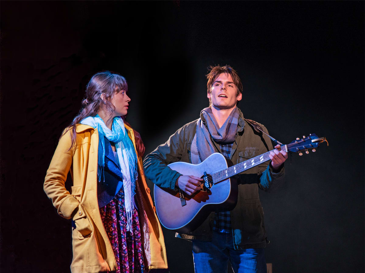 Once, actors on stage