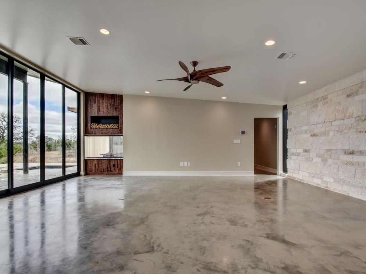 1110 Rutherford Driftwood