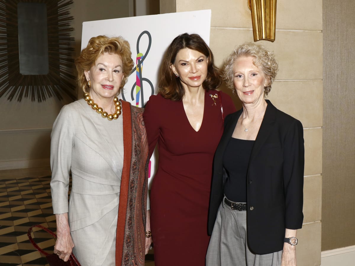 Phyllis Coit, Roxanne Phillips, Tandy Mitchell