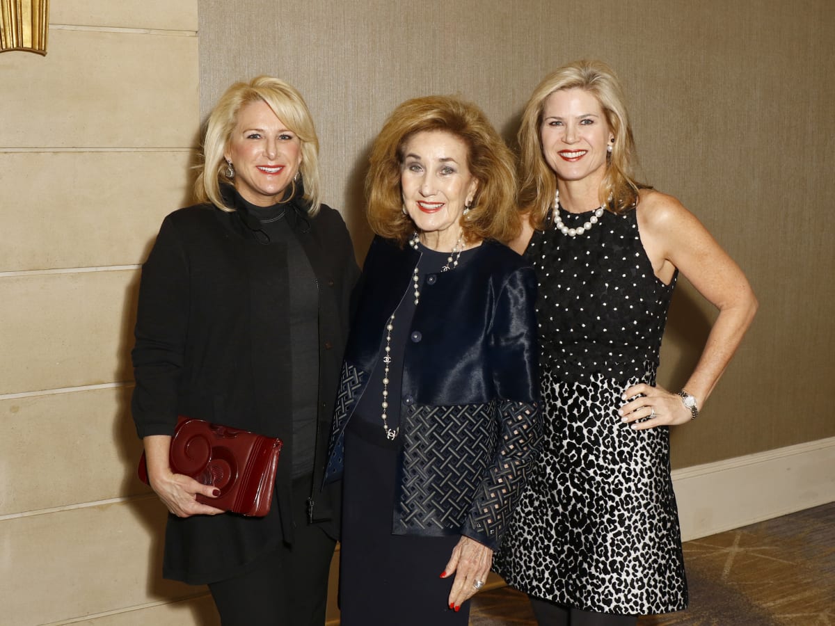 Kim Jacobs Calloway, Doris Jacobs, Teffy Jacobs