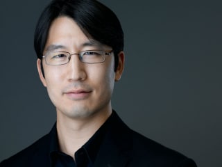 Eiki Isomura