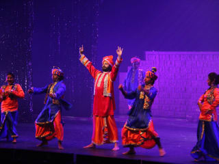 Eisemann Center presents Taj Express