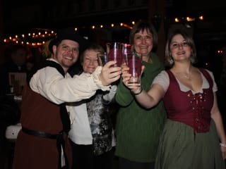 Shakespeare Dallas Pub Crawl