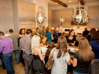Evelyn's Park Conservancy presents Wine. Dine. Design. On Wheels.