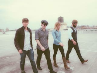Drew Holcomb and The Neighbors