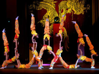 Events_Peking Acrobats