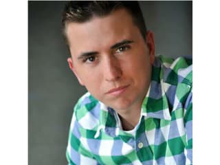 Brandon Simmons in Falling Man