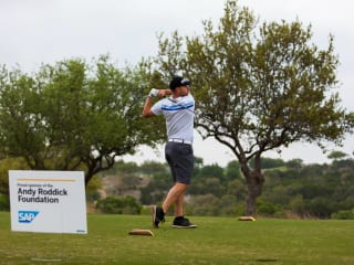 golfer playing in Andy Roddick Foundation golf classic