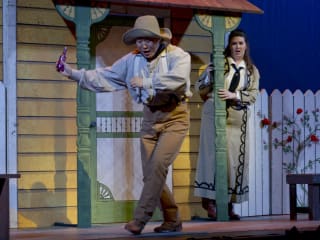 Dallas Opera presents Elixir of Love