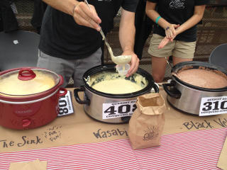 Con Queso competitors at Quesoff IV